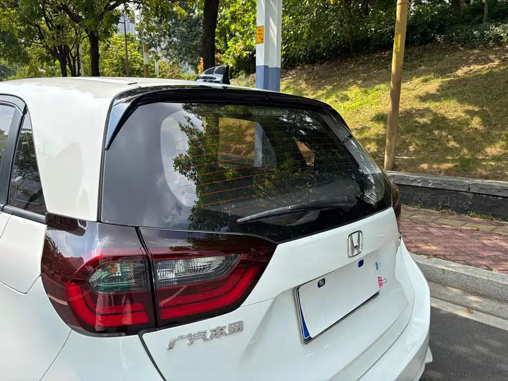 Honda Fit — фото 32