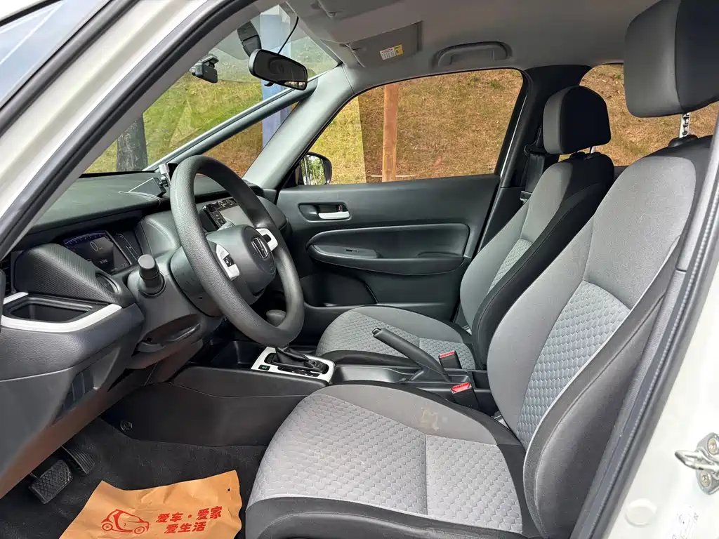 Honda Fit — фото 8