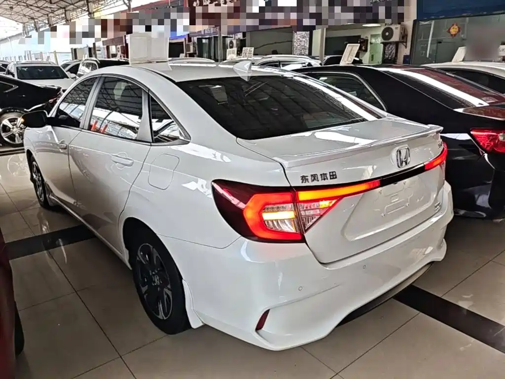 Honda Envix — фото 4