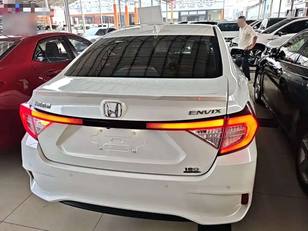 Honda Envix — фото 5