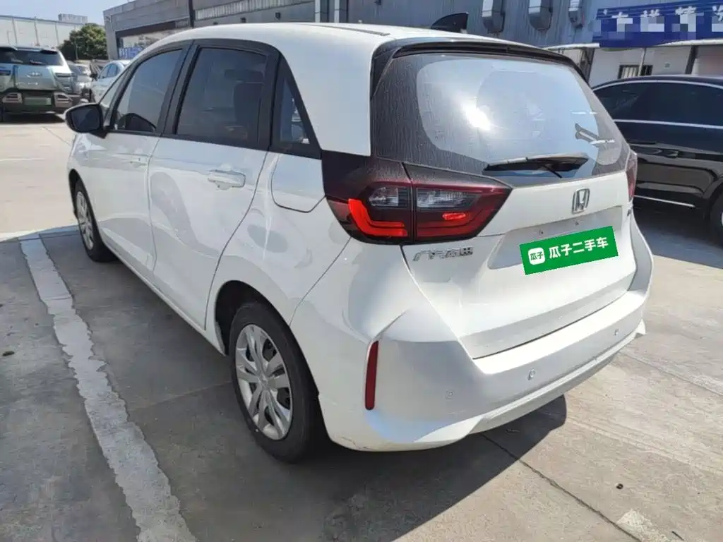 Honda Fit — фото 4