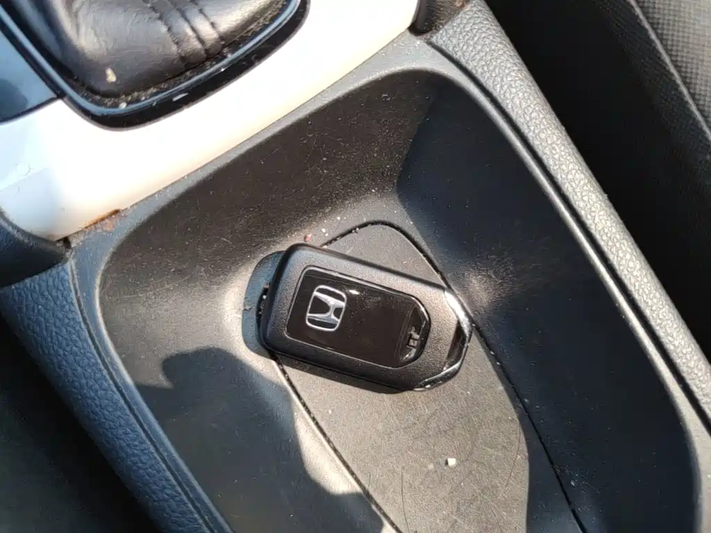 Honda Fit — фото 8