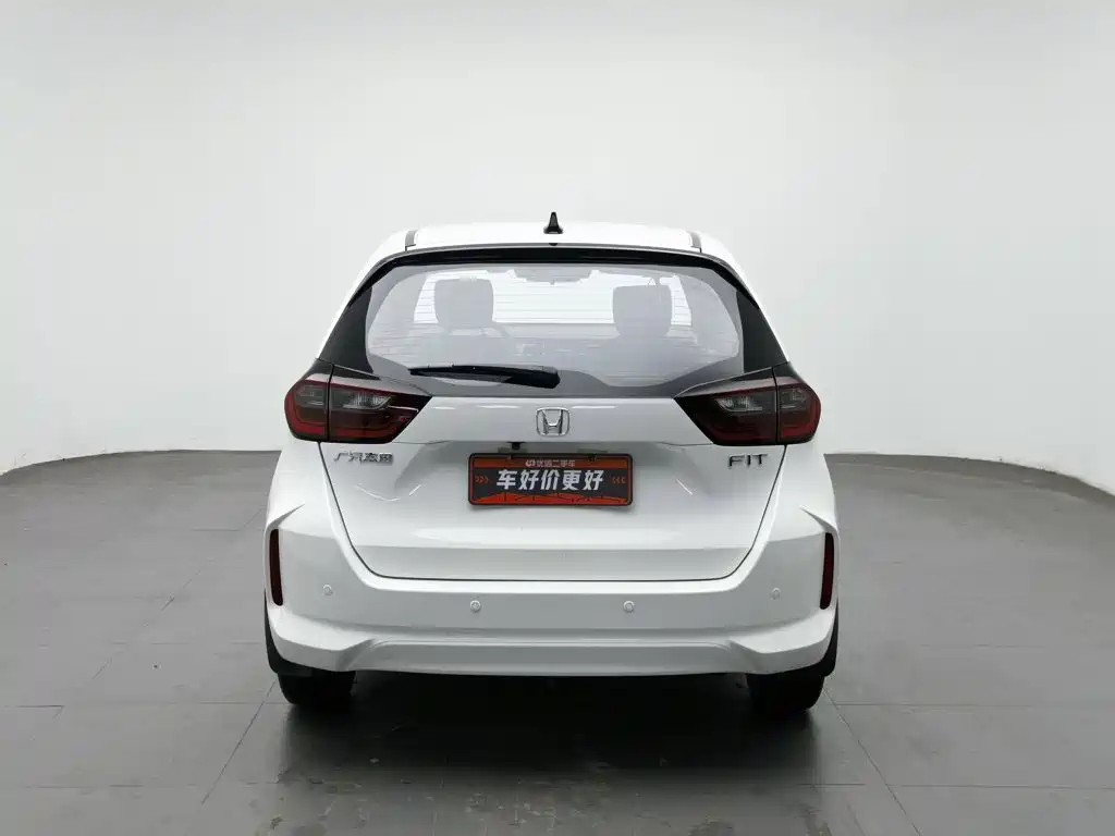 Honda Fit — фото 4