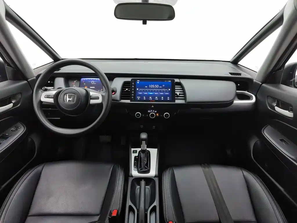 Honda Fit — фото 5