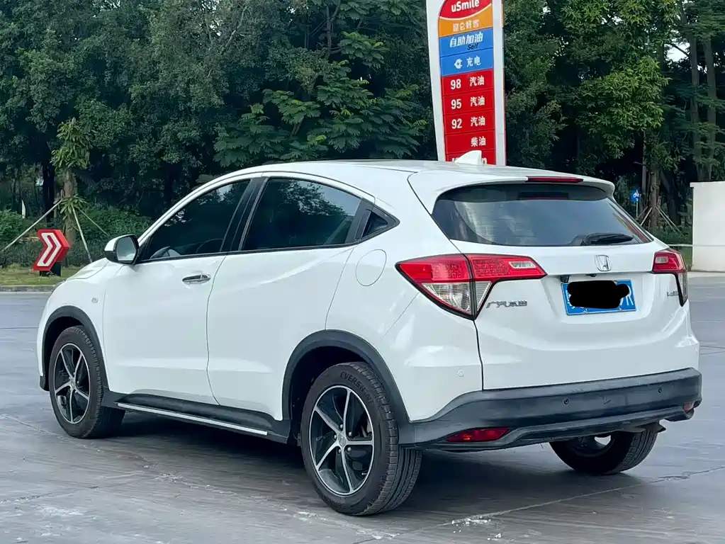 Honda Vezel — фото 6