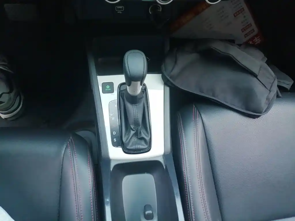 Honda Fit — фото 13