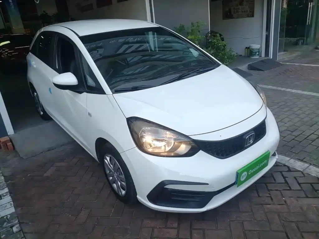 Honda Fit — фото 3