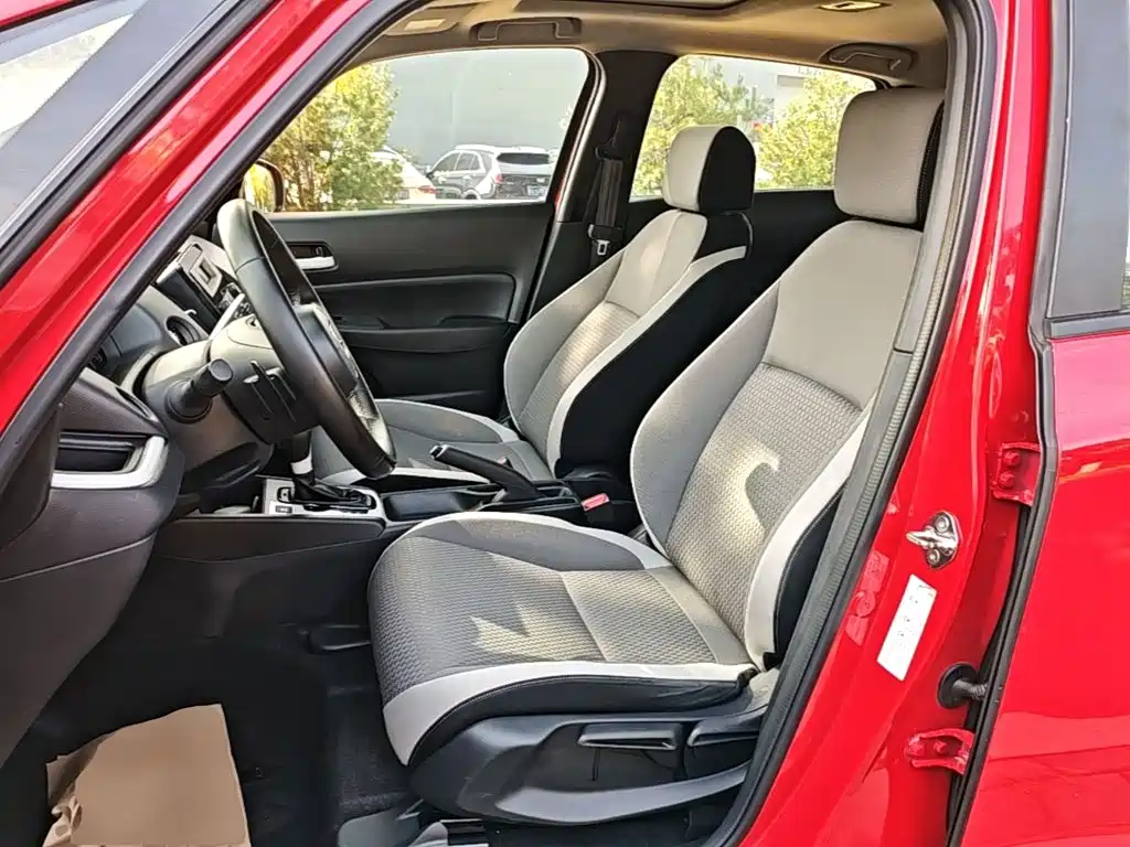 Honda Fit — фото 14