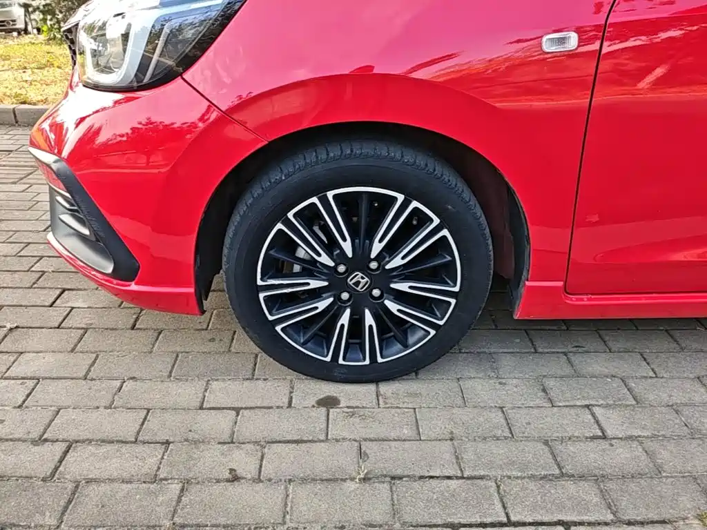Honda Fit — фото 22