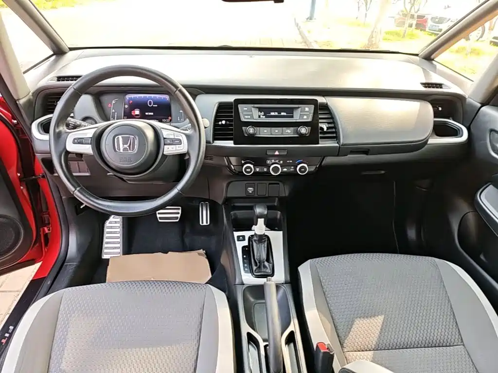 Honda Fit — фото 9