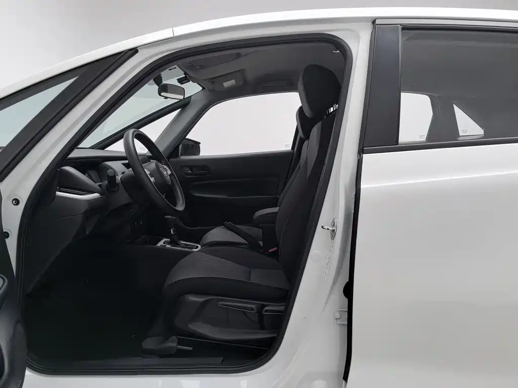 Honda Fit — фото 10