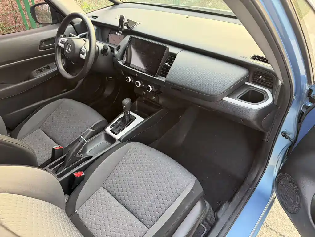 Honda Fit — фото 6