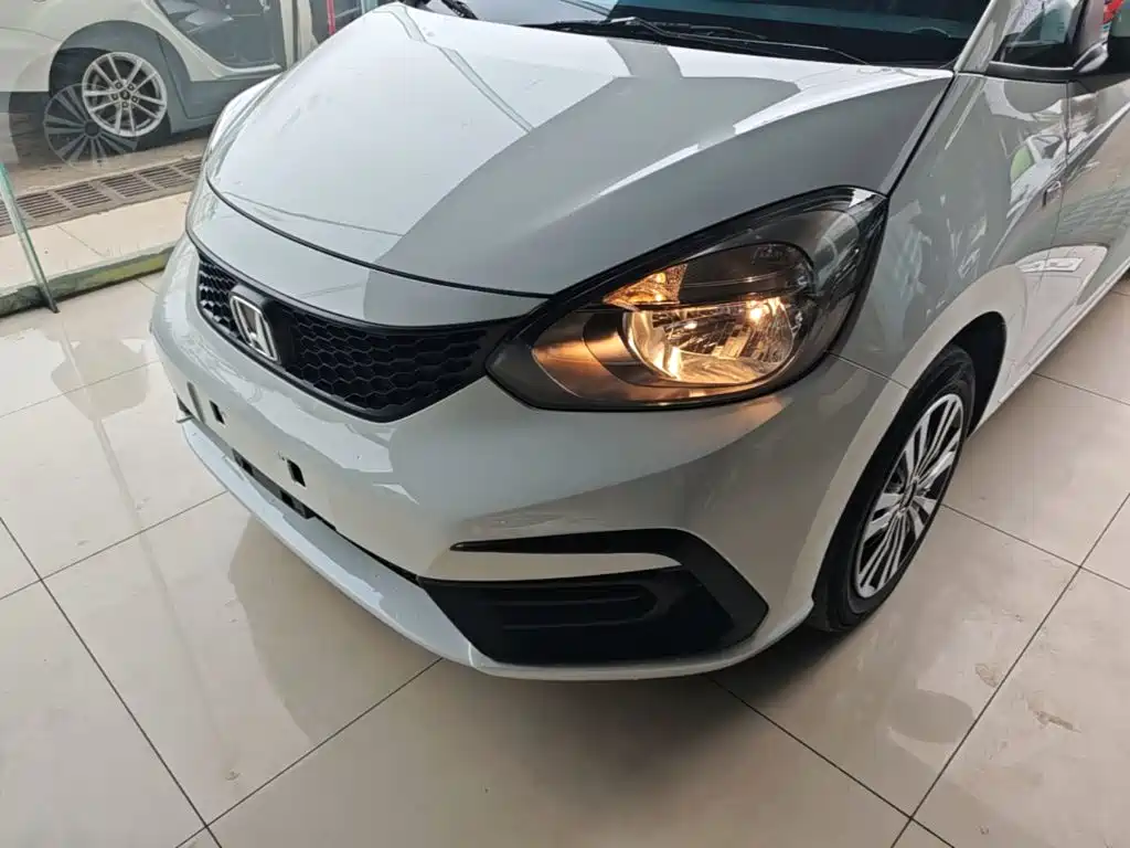 Honda Fit — фото 23