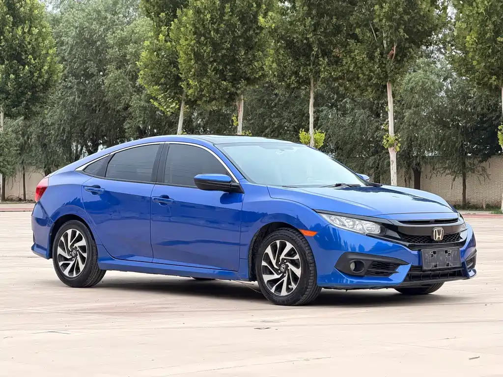 Honda Civic — фото 3