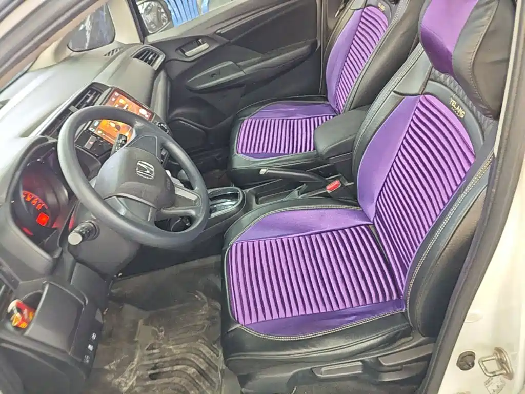 Honda Fit — фото 14