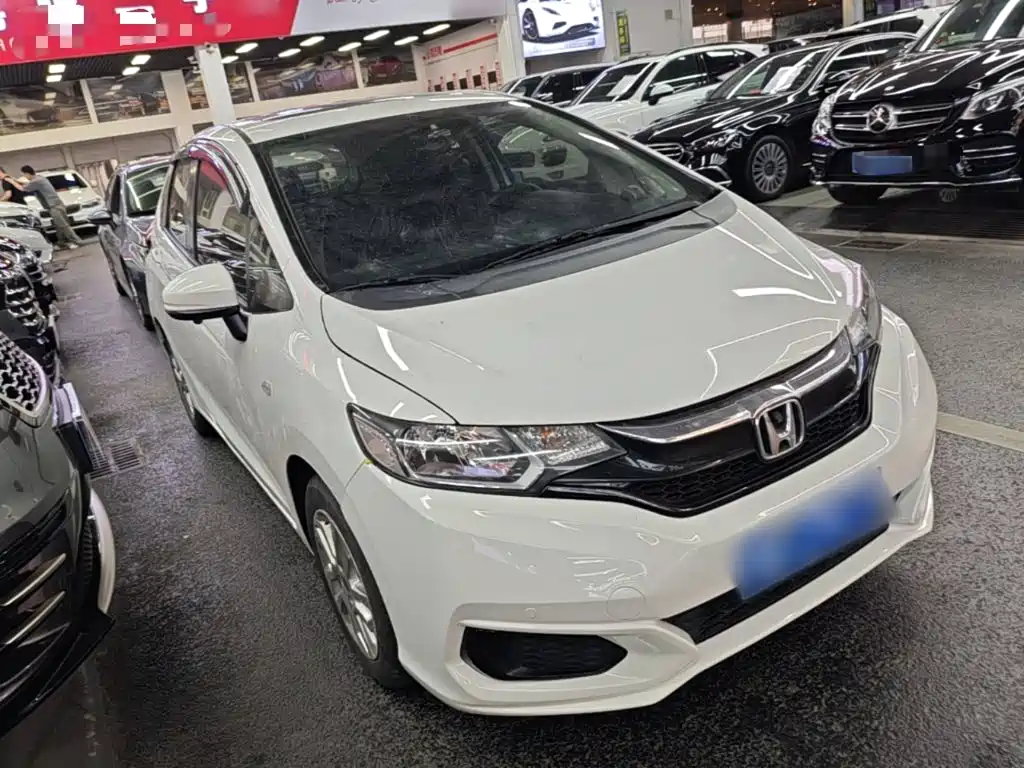 Honda Fit — фото 3