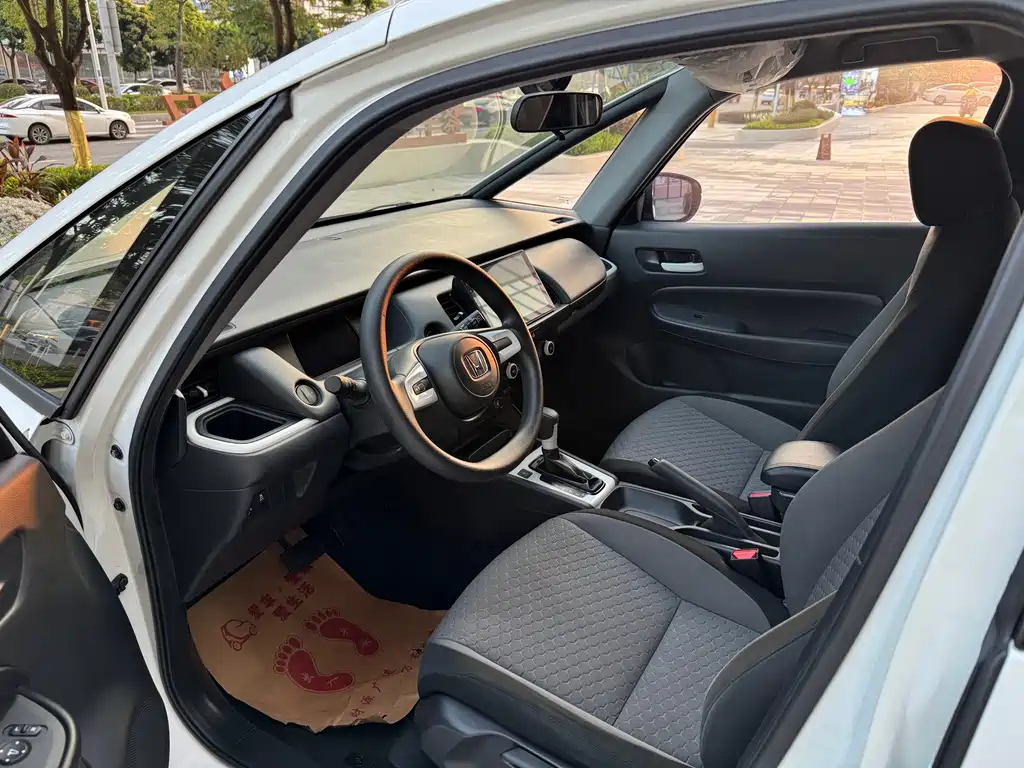 Honda Fit — фото 4