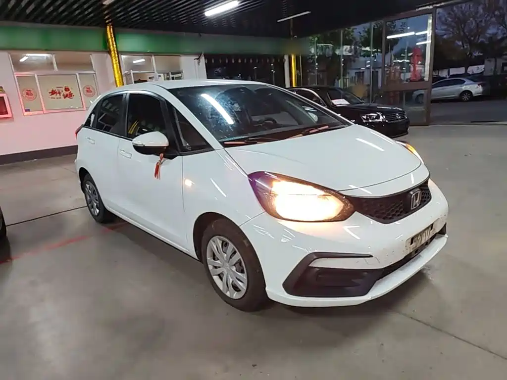 Honda Fit — фото 3