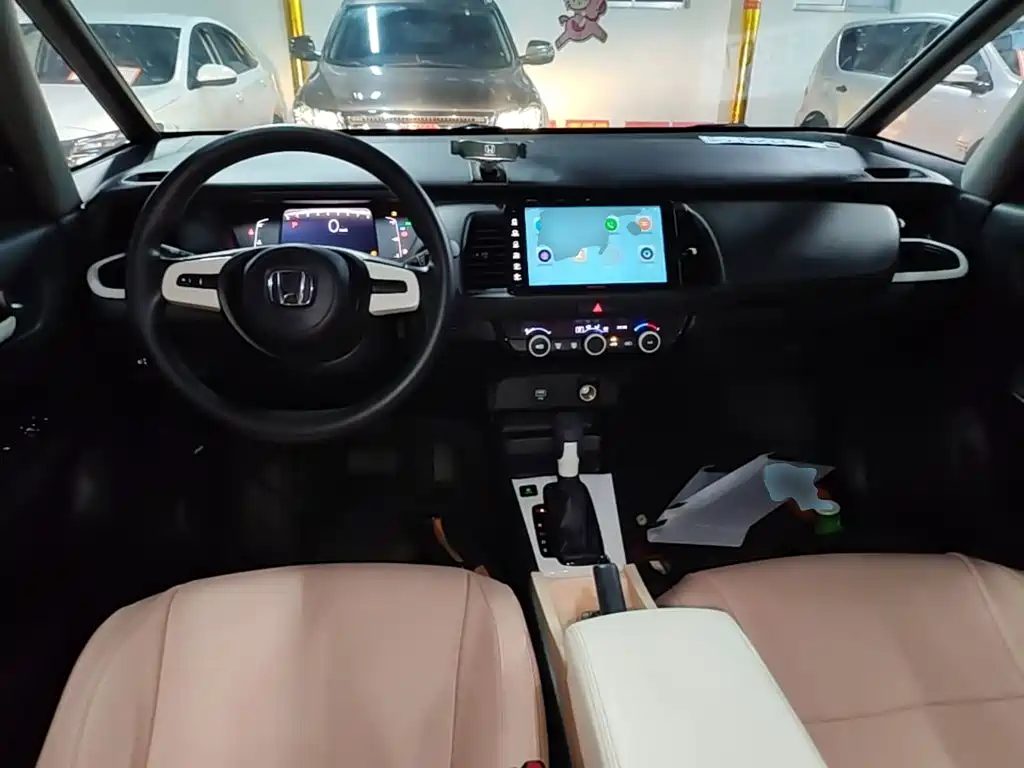 Honda Fit — фото 9