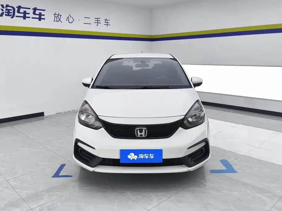 Honda Fit — фото 2