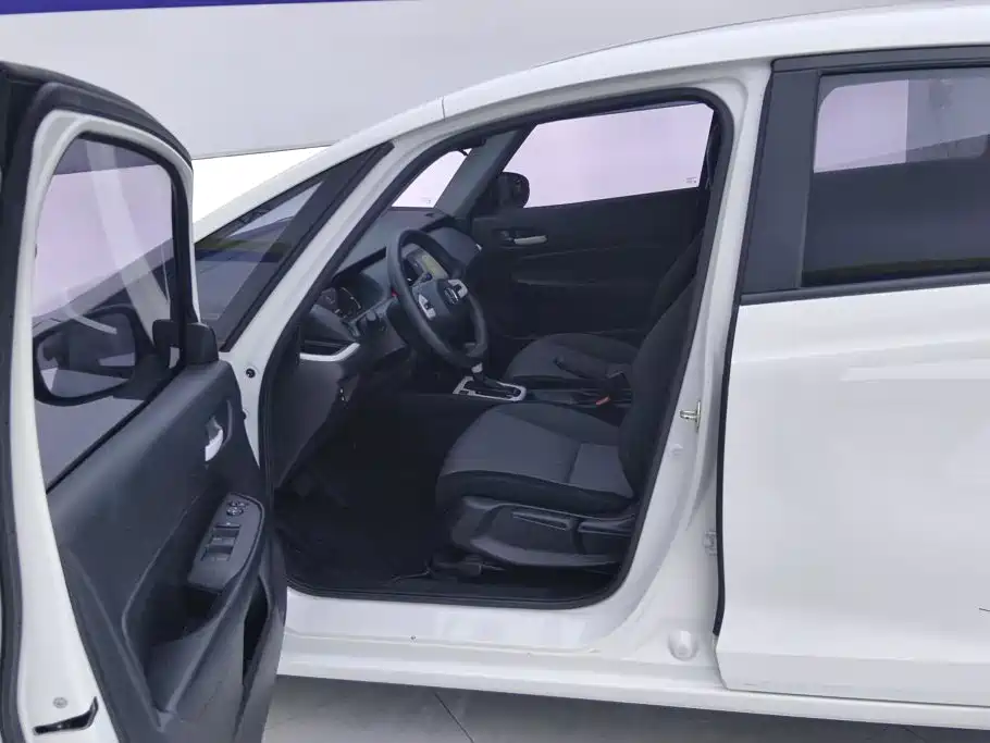Honda Fit — фото 9