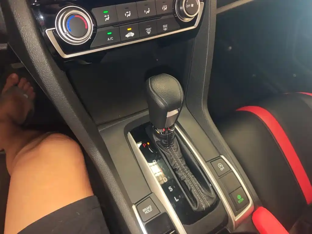 Honda Civic — фото 13