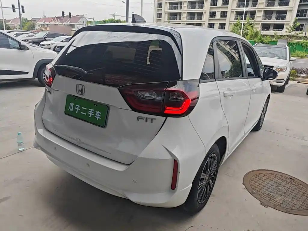 Honda Fit — фото 6