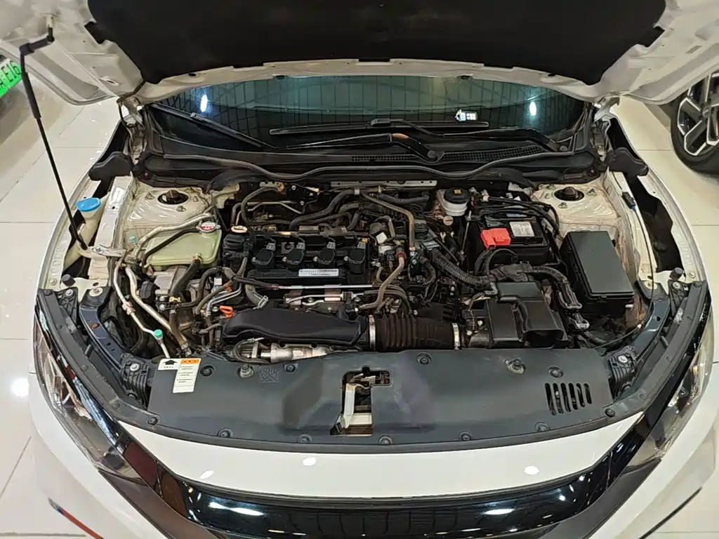 Honda Civic — фото 19