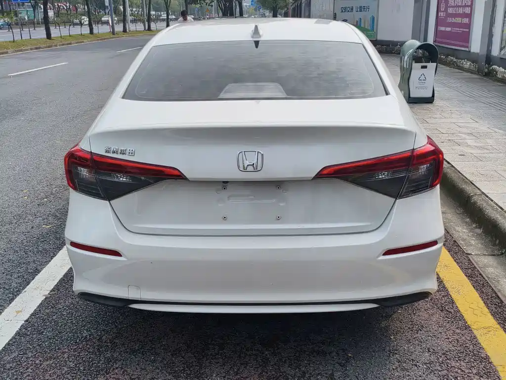 Honda Civic — фото 6