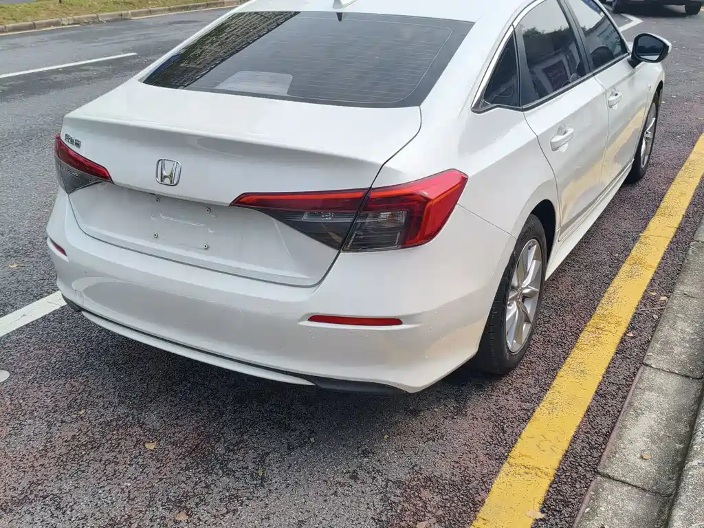 Honda Civic — фото 7