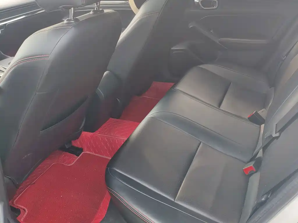 Honda Civic — фото 9