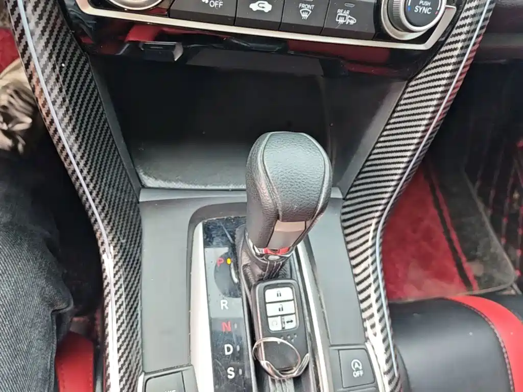Honda Civic — фото 13