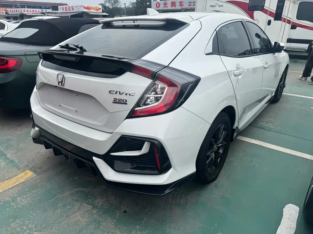 Honda Civic — фото 14