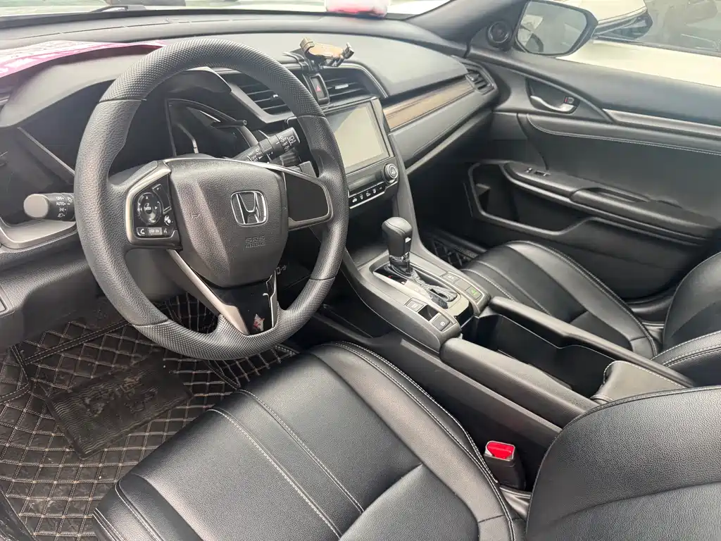 Honda Civic — фото 6