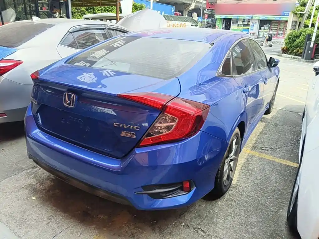 Honda Civic — фото 6