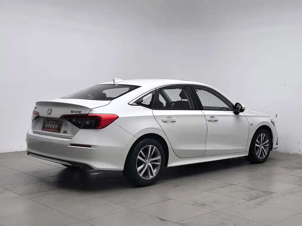 Honda Civic — фото 2