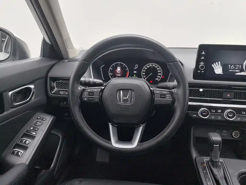 Honda Civic — фото 11