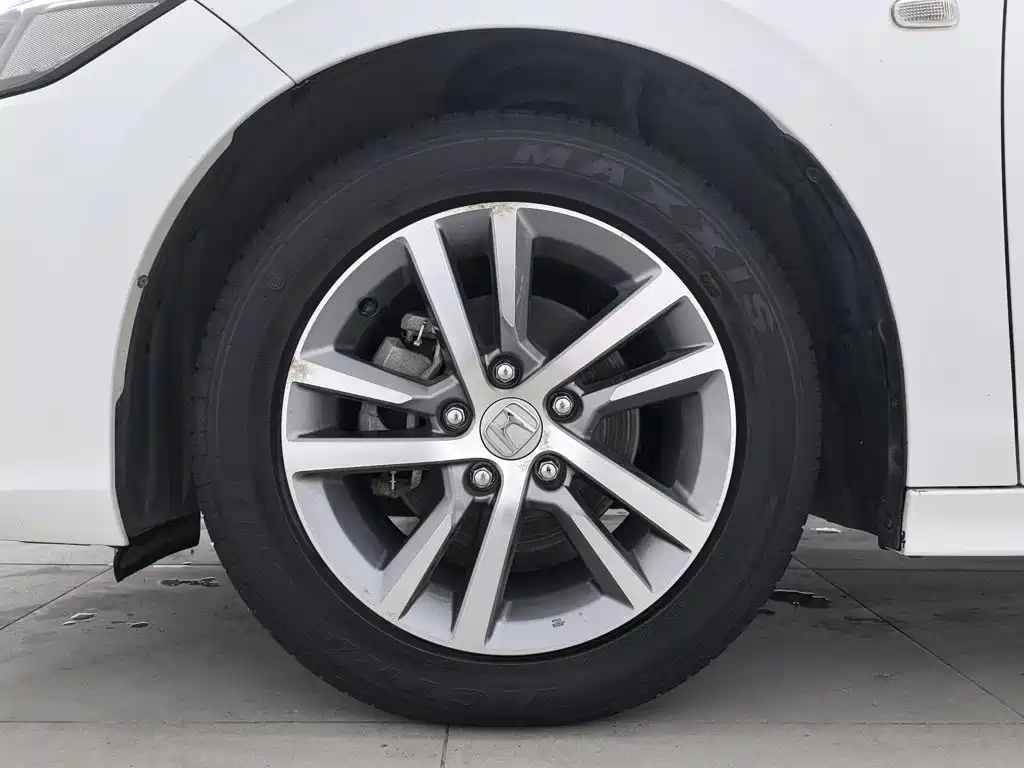 Honda Civic — фото 17