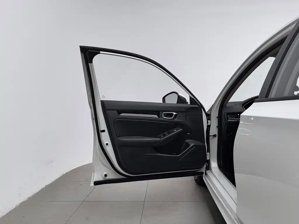 Honda Civic — фото 8