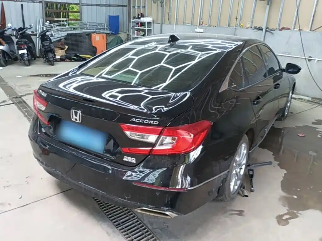 Honda Accord — фото 6