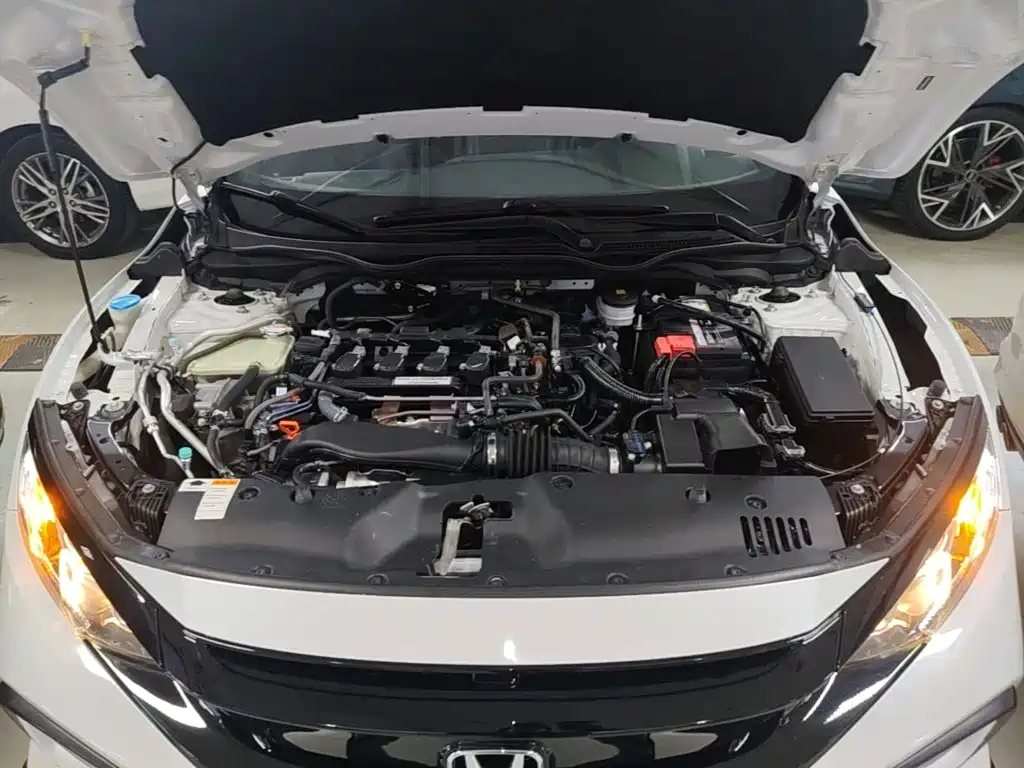 Honda Civic — фото 19