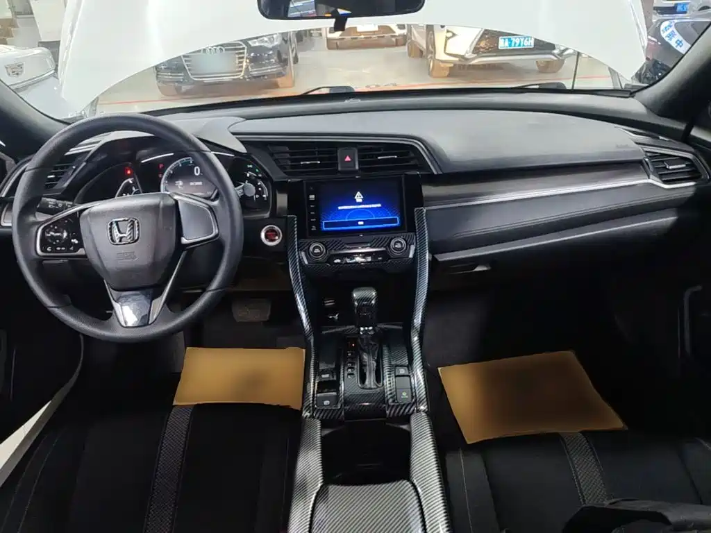 Honda Civic — фото 9