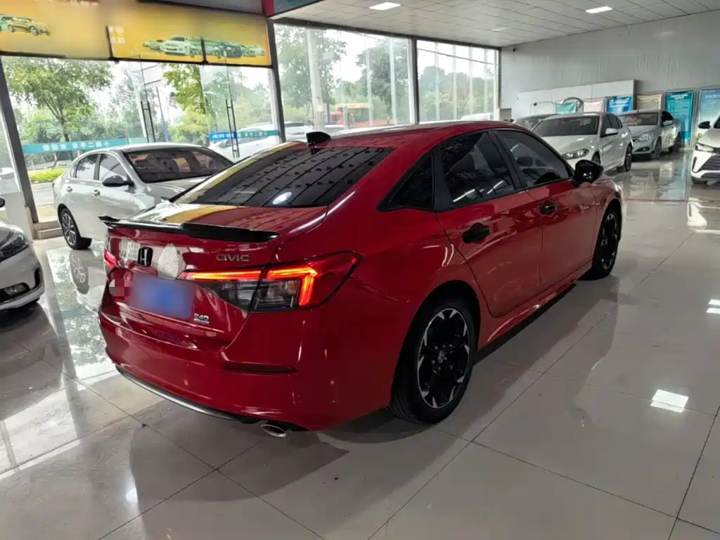 Honda Civic — фото 6