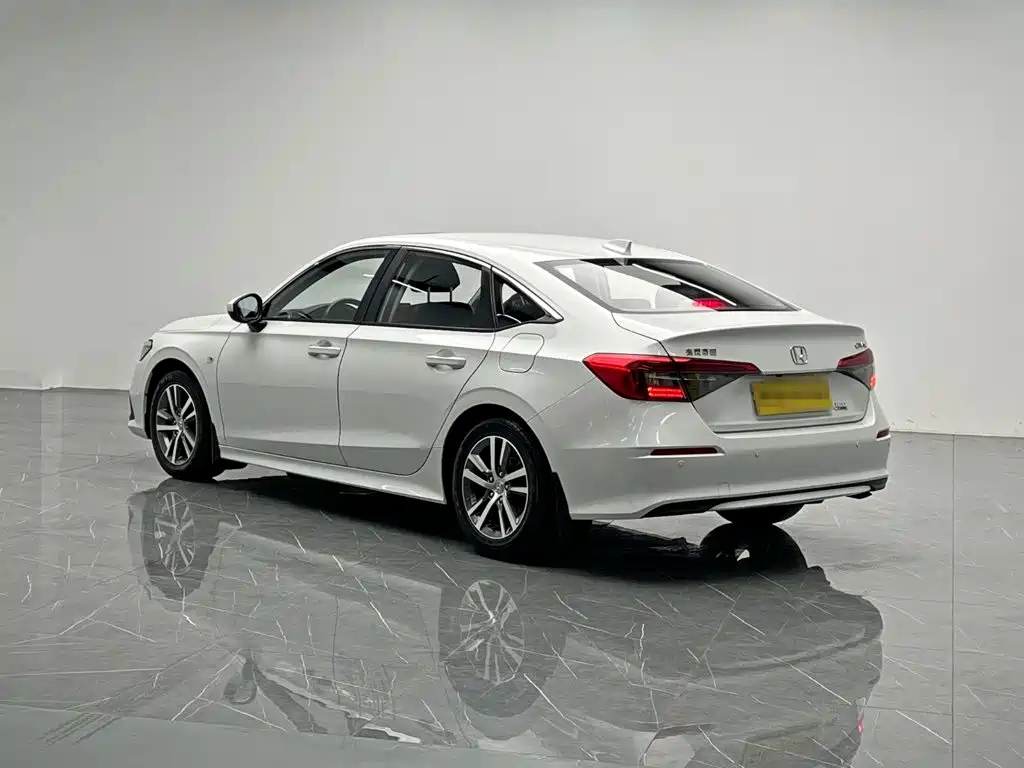 Honda Civic — фото 4