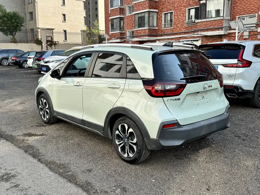 Honda Fit — фото 4