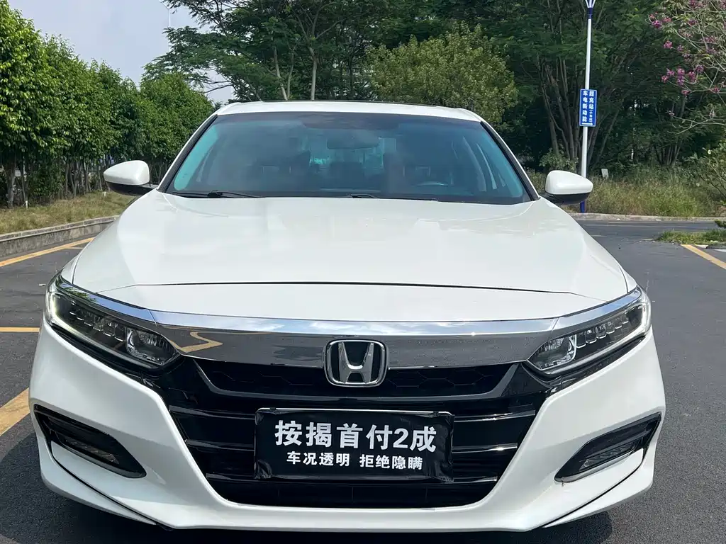 Honda Accord — фото 3