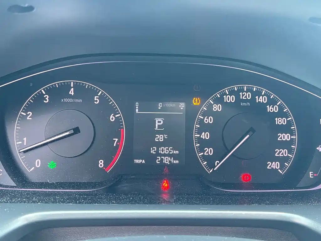 Honda Accord — фото 8