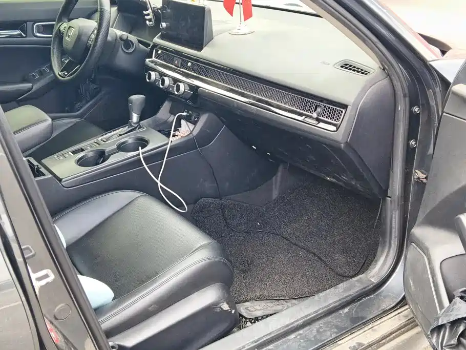 Honda Civic — фото 8