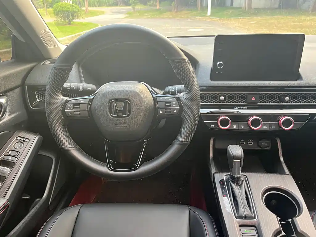 Honda Civic — фото 11