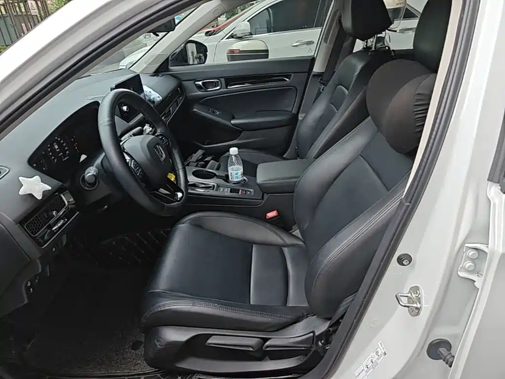 Honda Civic — фото 14